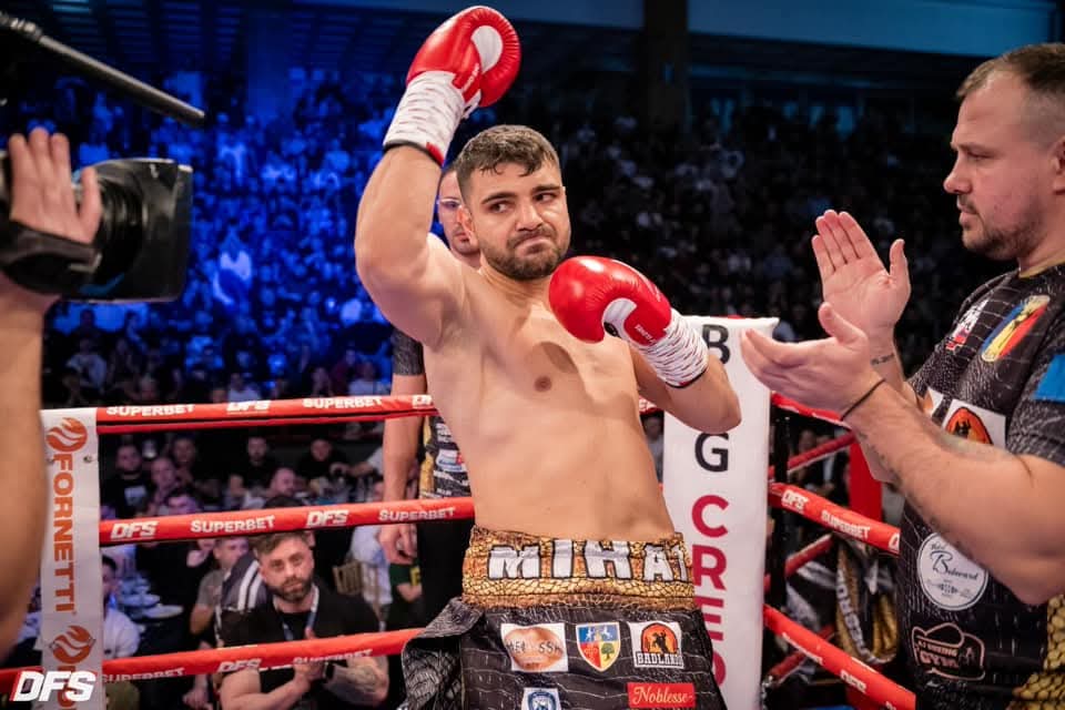 Ion Mihai Desrobitu va boxa pe 14 februarie la Ploiești, în al 11-lea meci profesionist